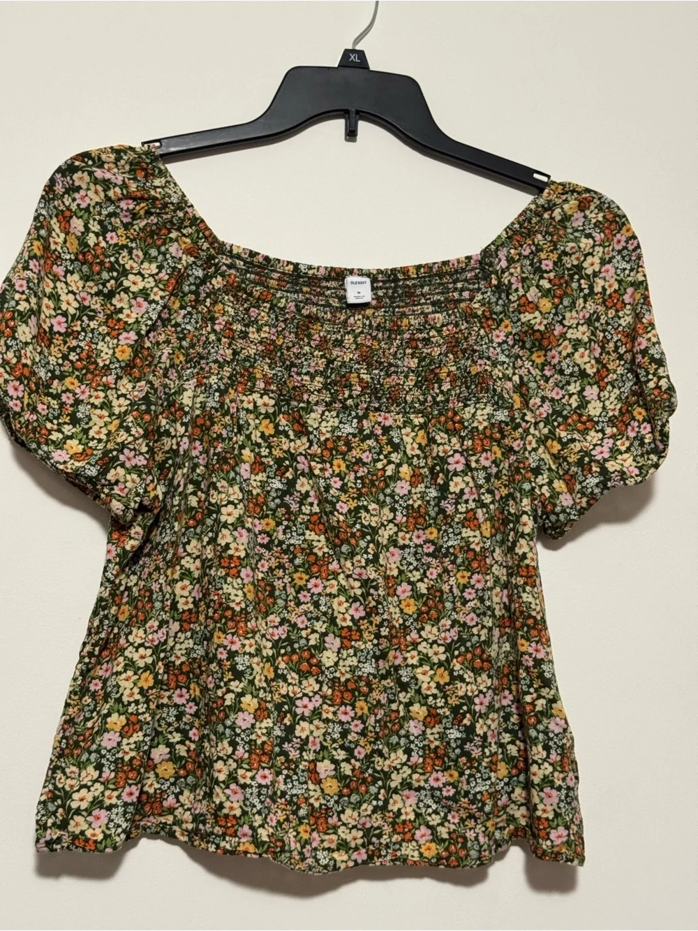 Old Navy Green Floral Print Square-Neck Smocked Blouse, Flutter Sleeve. SZ. M